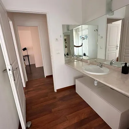 Constance 1 - Spacieux Duplex Avec Jardin * Αντίμπ